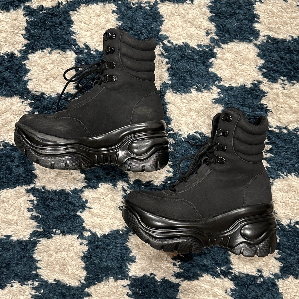 YRU Matrixx High Platforms